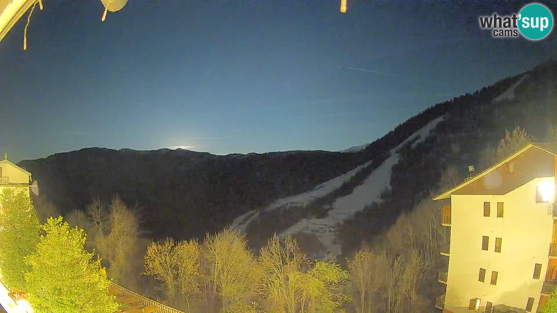 Cardini di Roburent – pogled na Monte Alpet