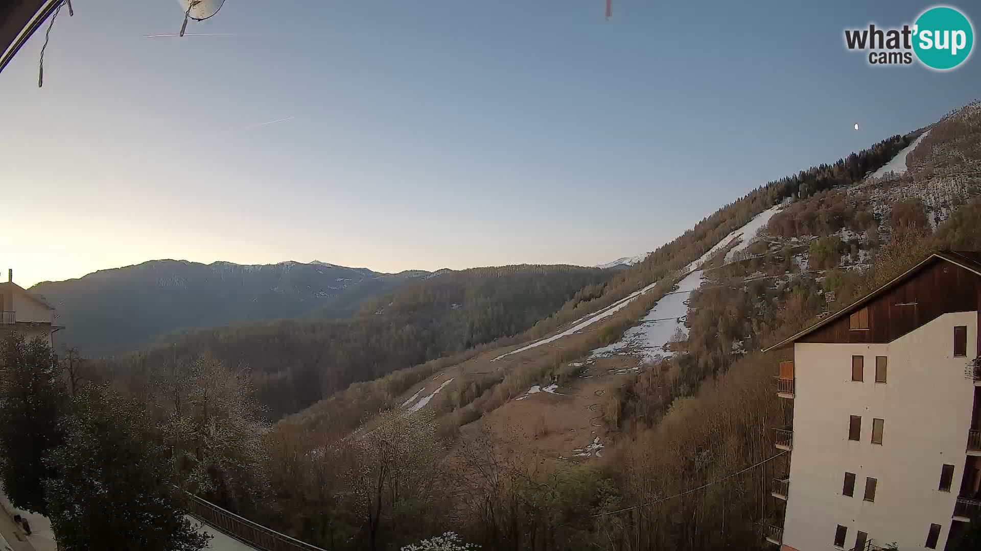 Cardini di Roburent – pogled na Monte Alpet