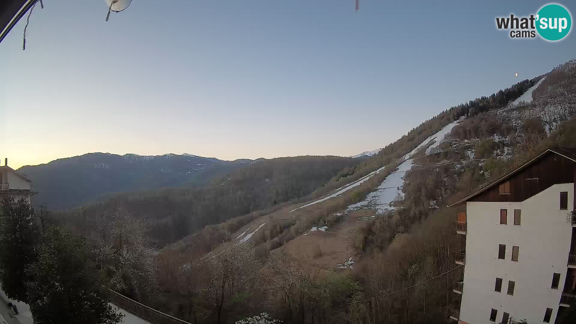 Cardini di Roburent – pogled na Monte Alpet