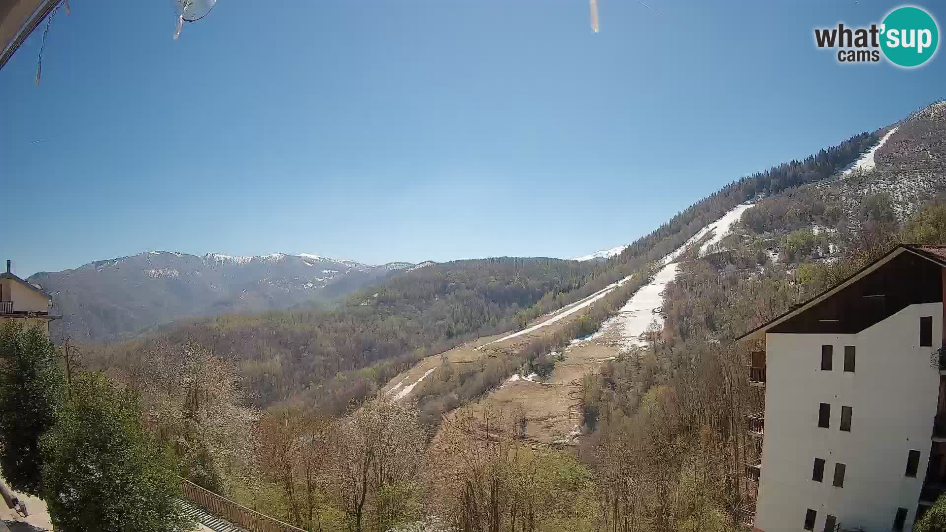 Cardini di Roburent – vista al Monte Alpet