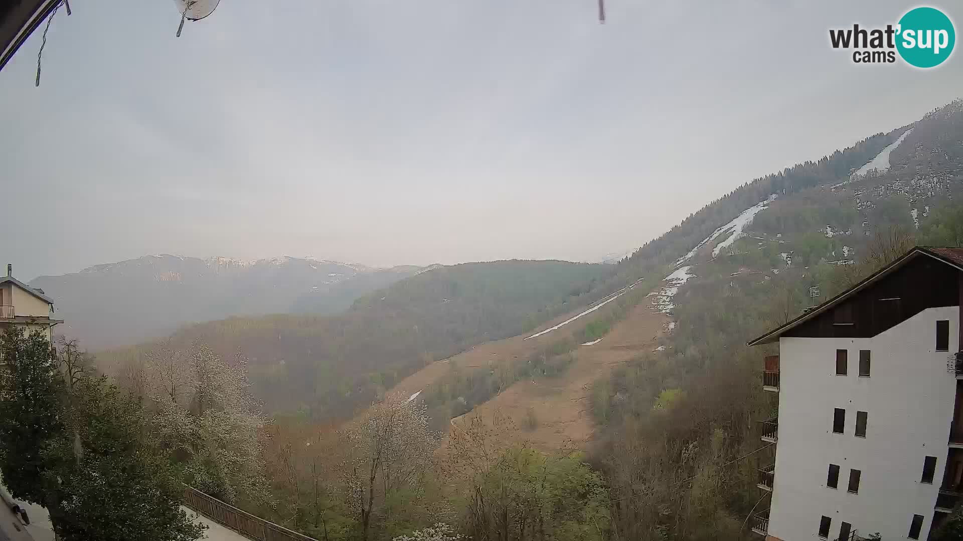 Cardini di Roburent – pogled na Monte Alpet