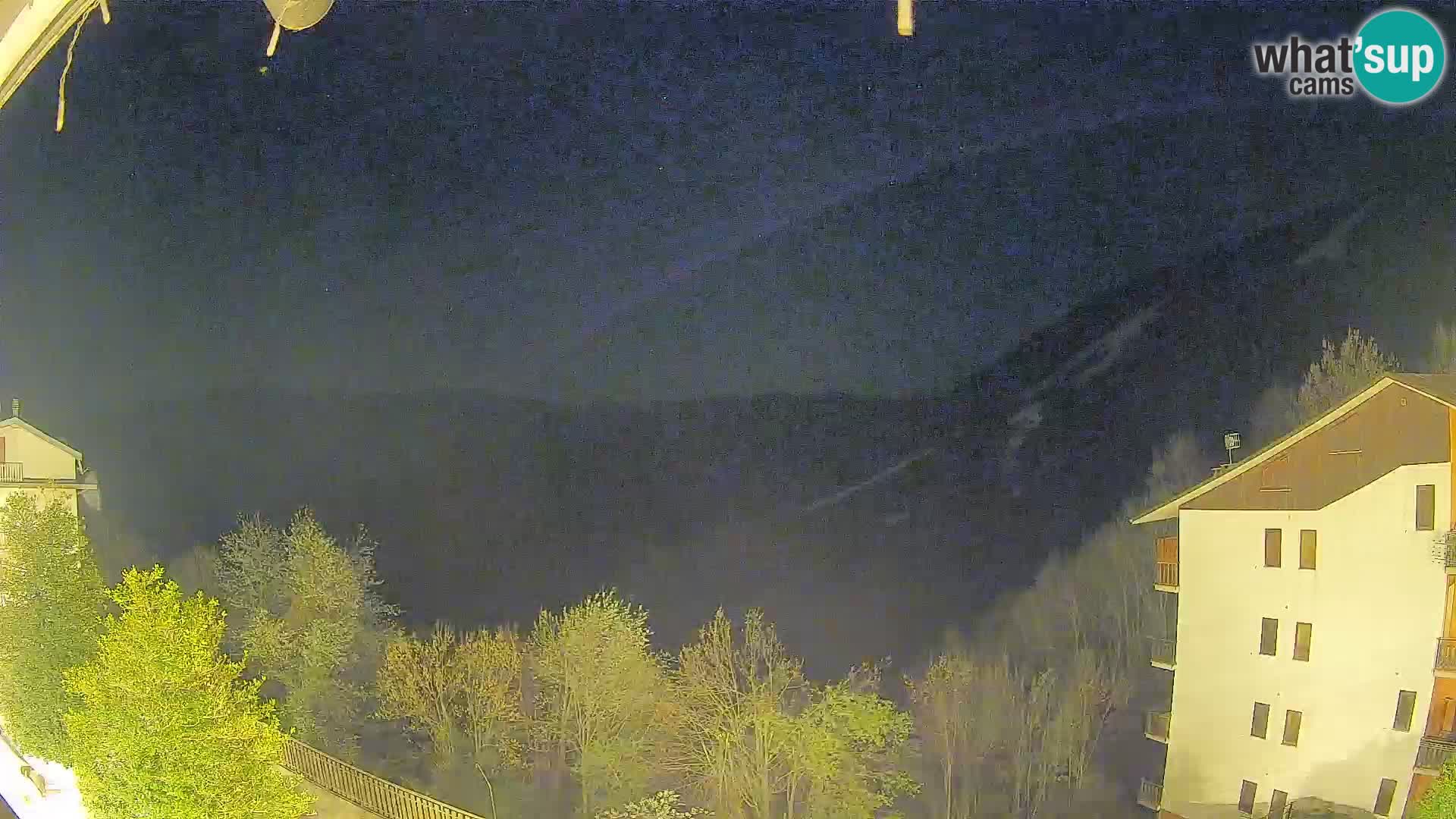 Cardini di Roburent – vista al Monte Alpet