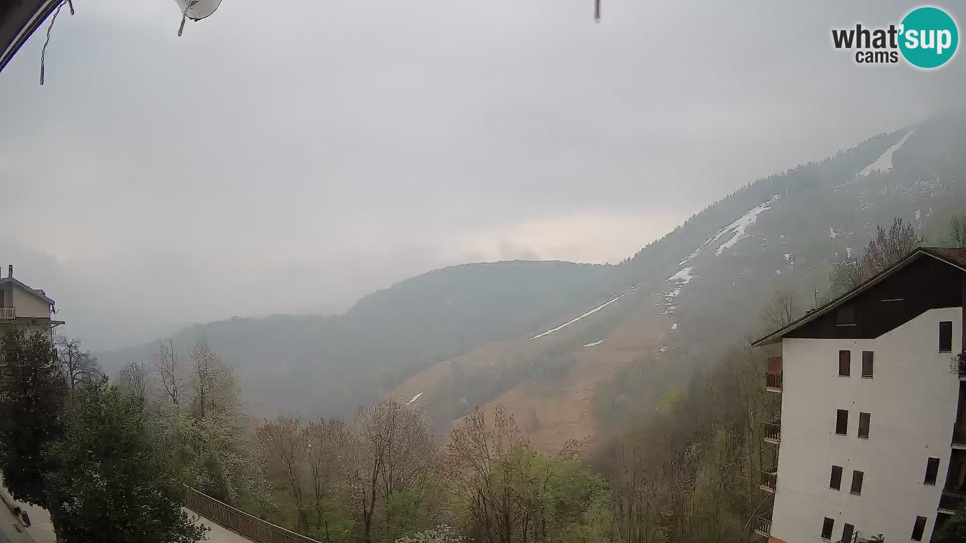 Cardini di Roburent – pogled na Monte Alpet