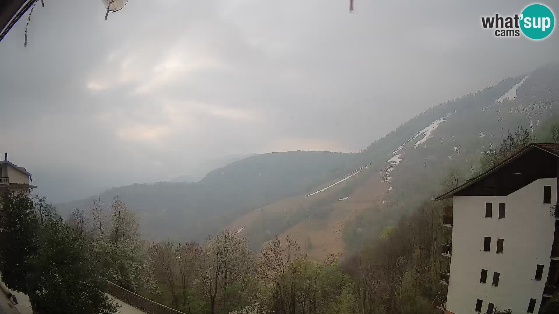 Cardini di Roburent – view to Monte Alpet