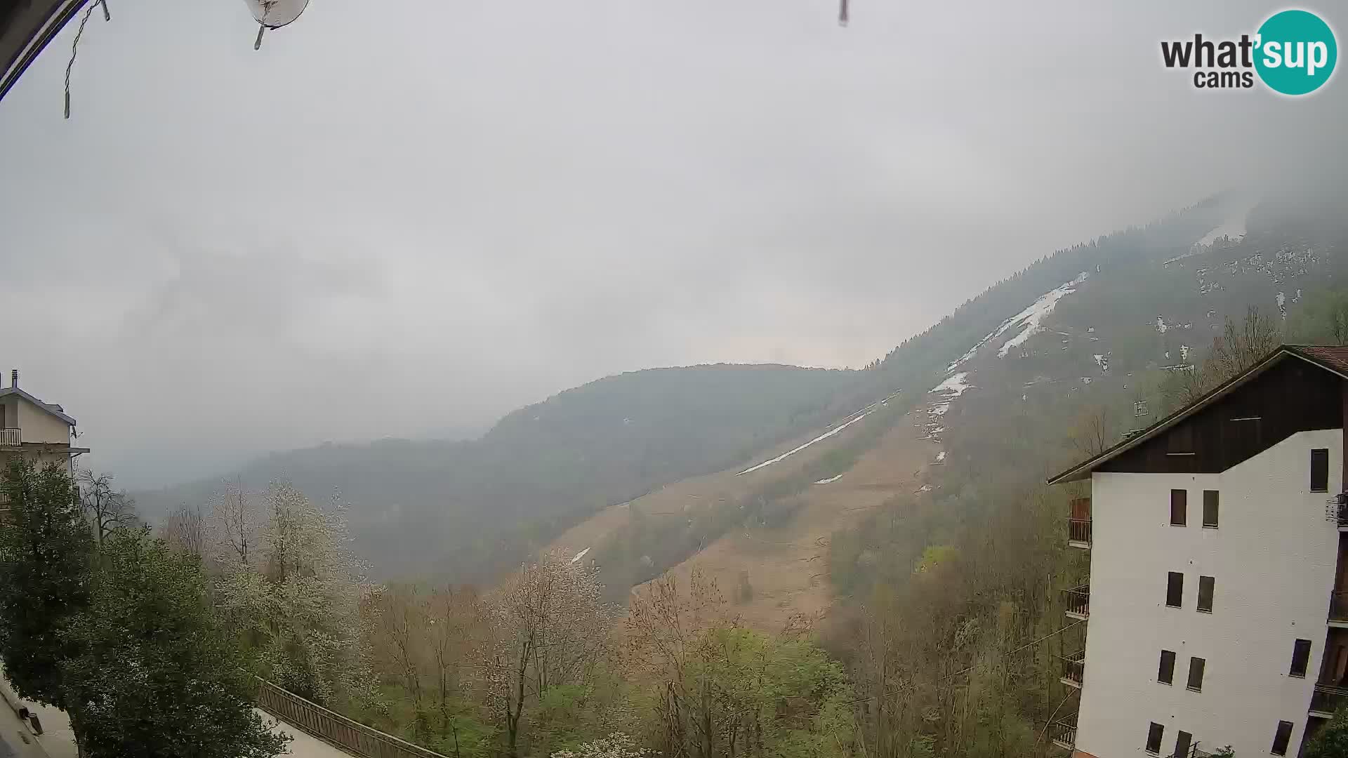 Cardini di Roburent – vue sur le Monte Alpet