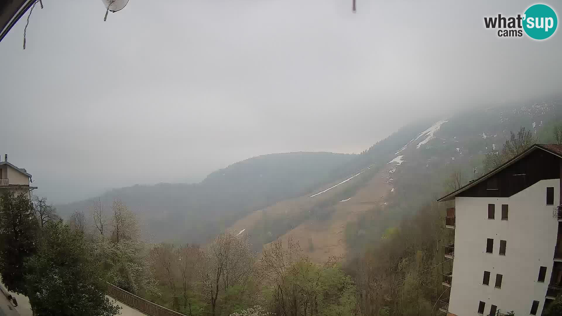 Cardini di Roburent – vista al Monte Alpet