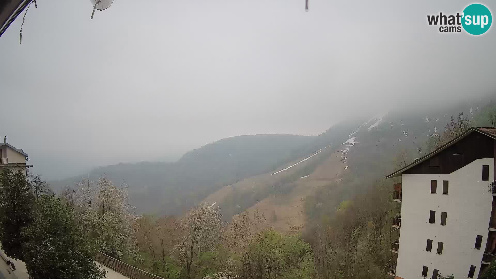 Cardini di Roburent – vista al Monte Alpet