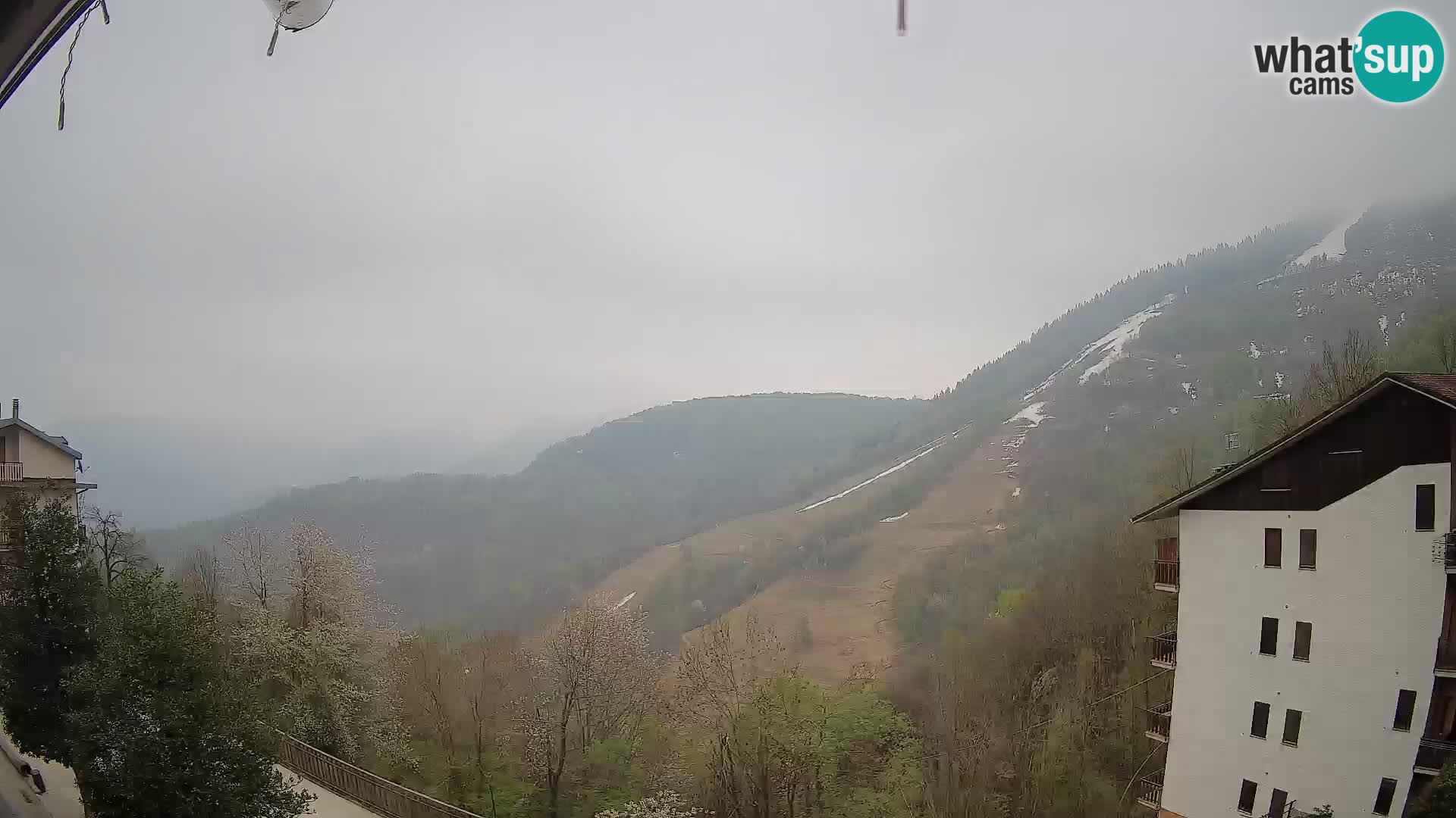 Cardini di Roburent – pogled na Monte Alpet