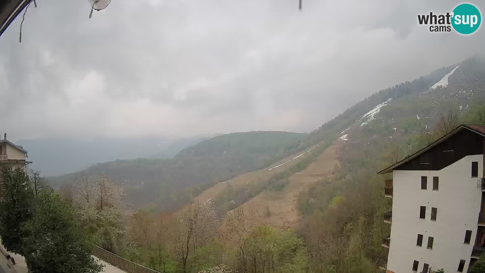 Cardini di Roburent – pogled na Monte Alpet