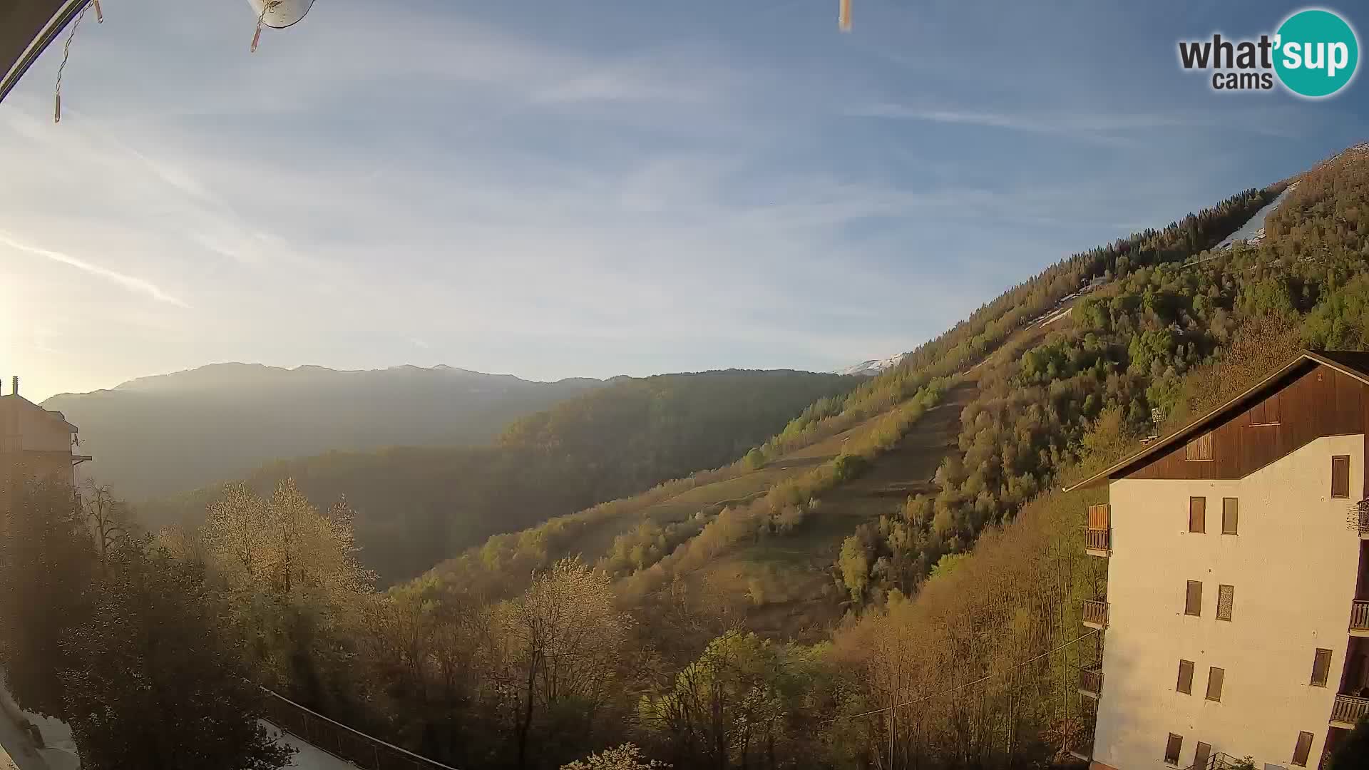 Cardini di Roburent – vista al Monte Alpet