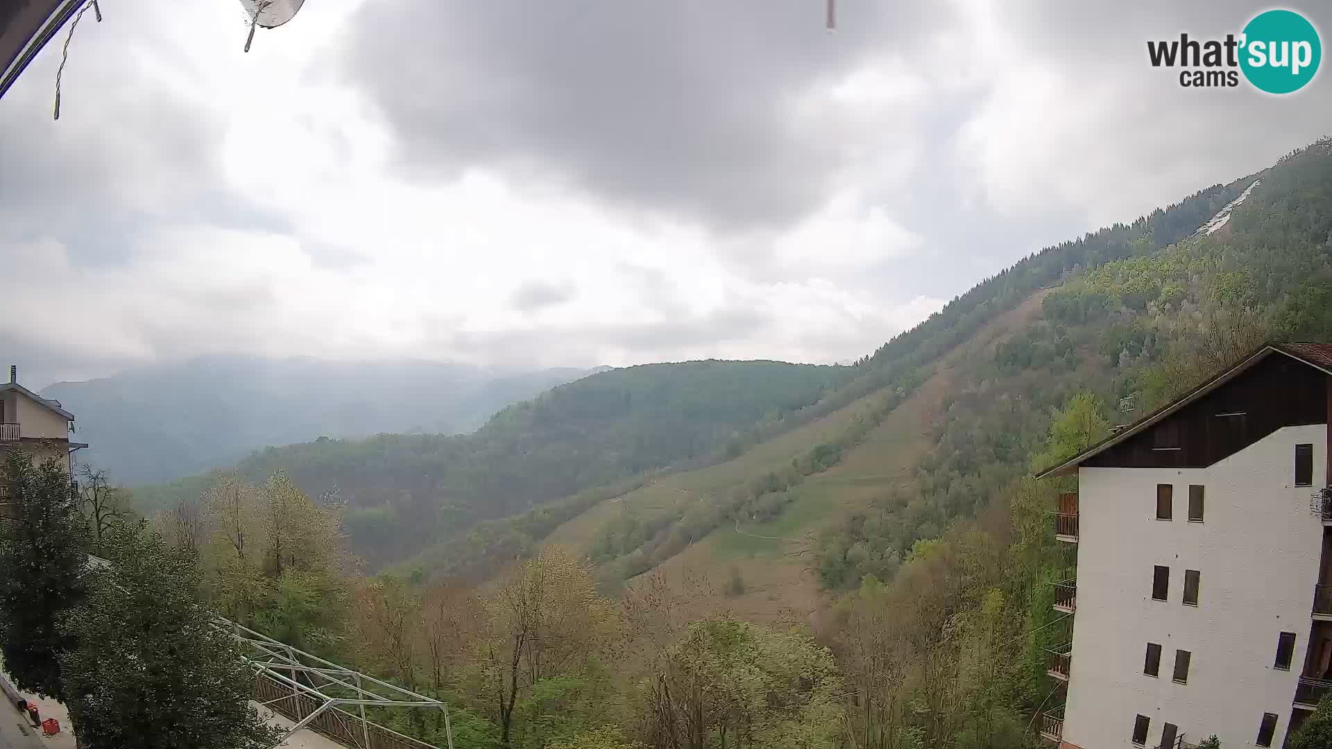 Cardini di Roburent – view to Monte Alpet