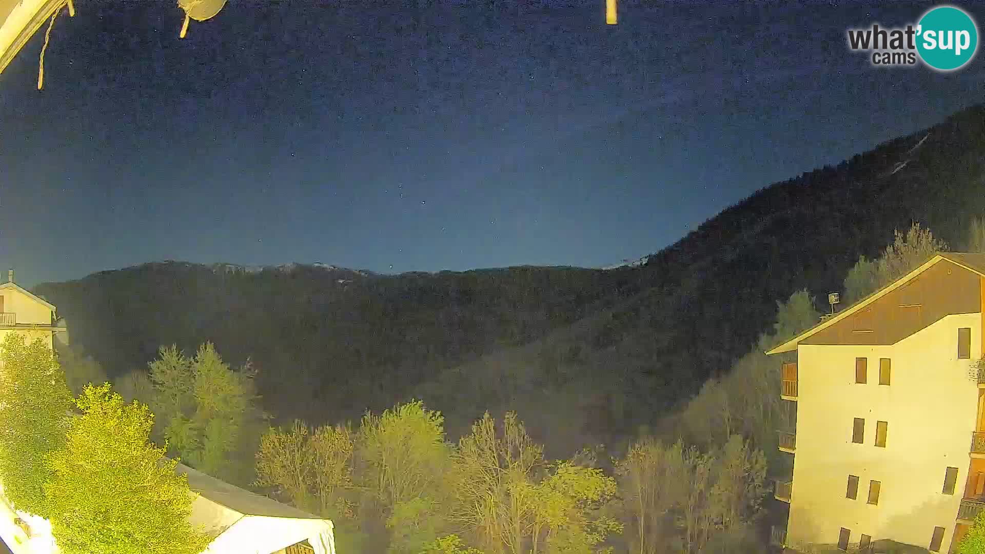 Cardini di Roburent – vista al Monte Alpet