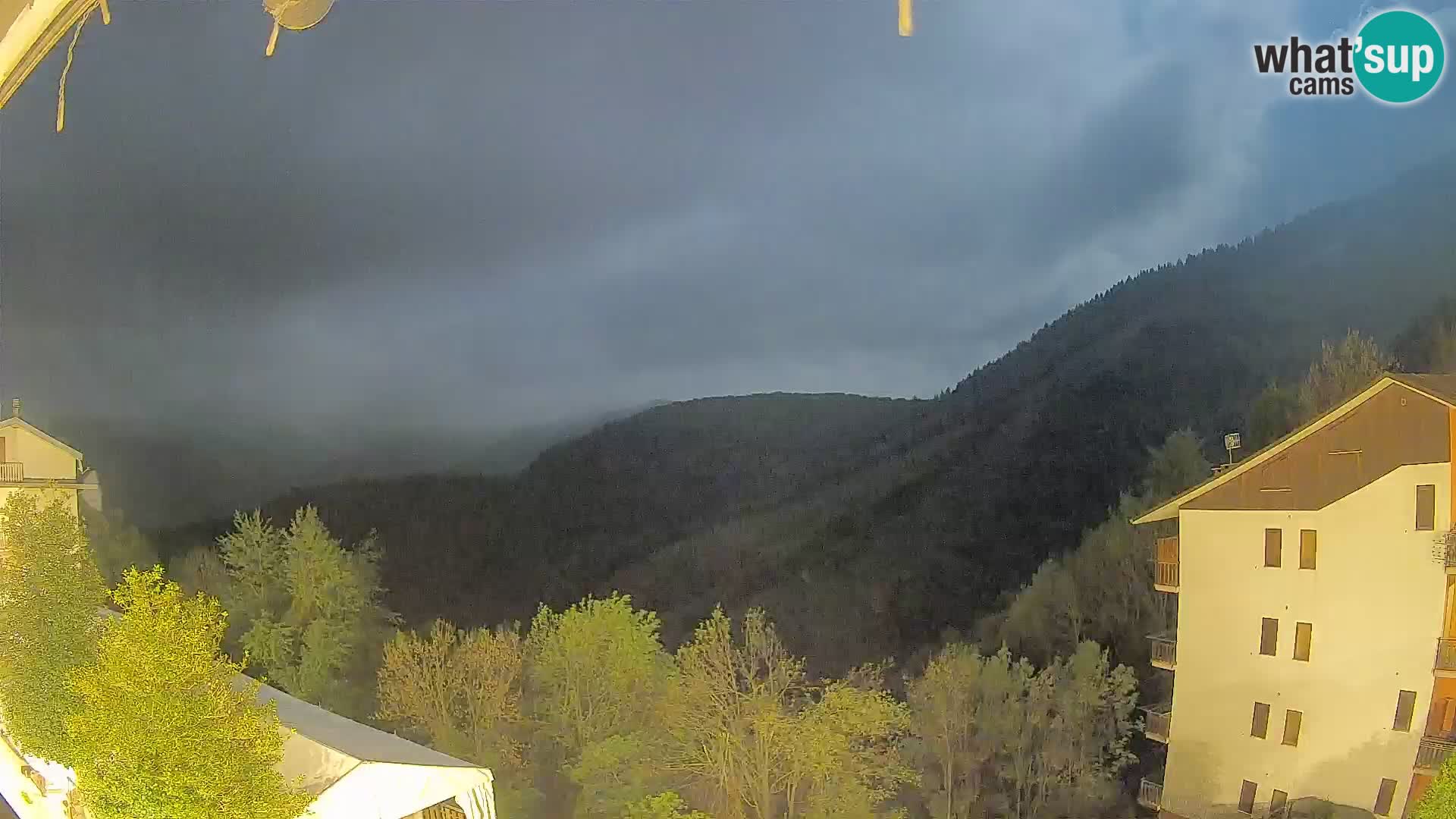 Cardini di Roburent – pogled na Monte Alpet