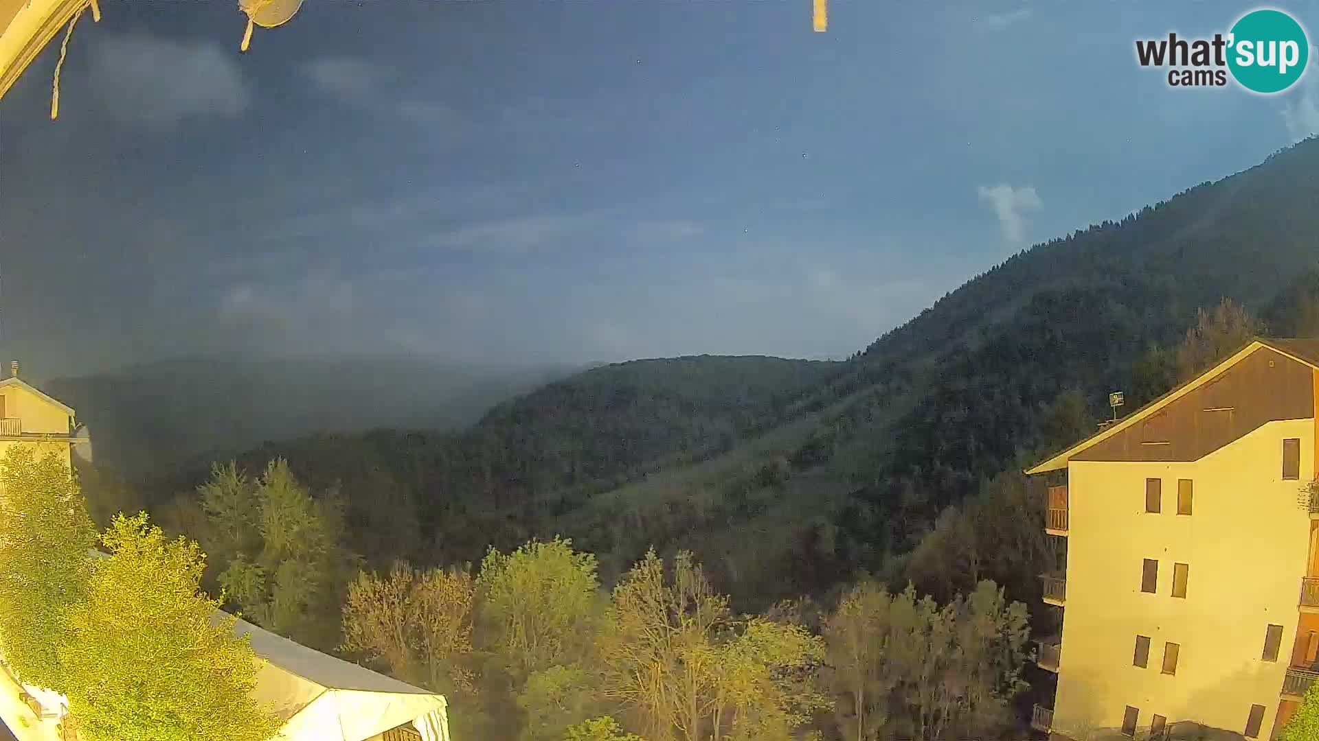 Cardini di Roburent – vista al Monte Alpet