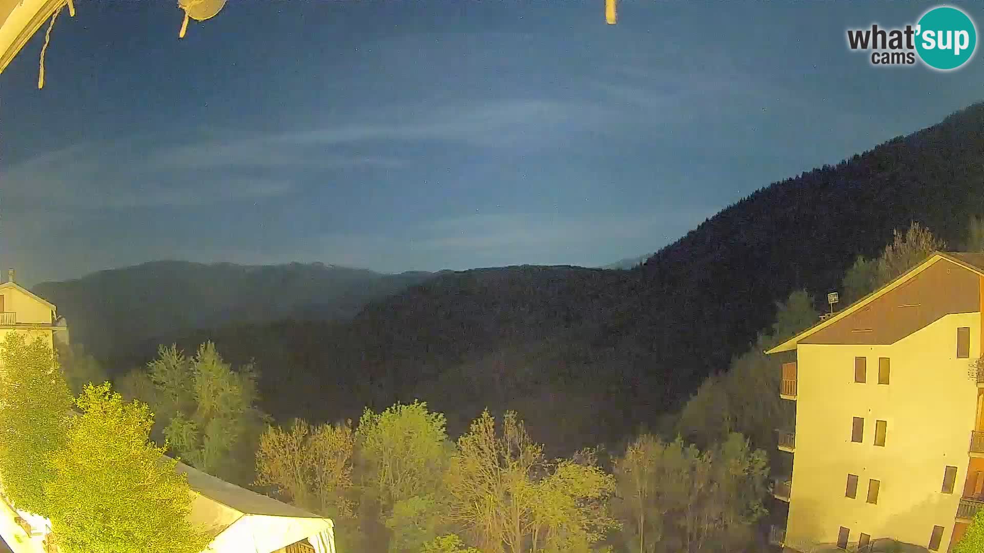 Cardini di Roburent – vista al Monte Alpet