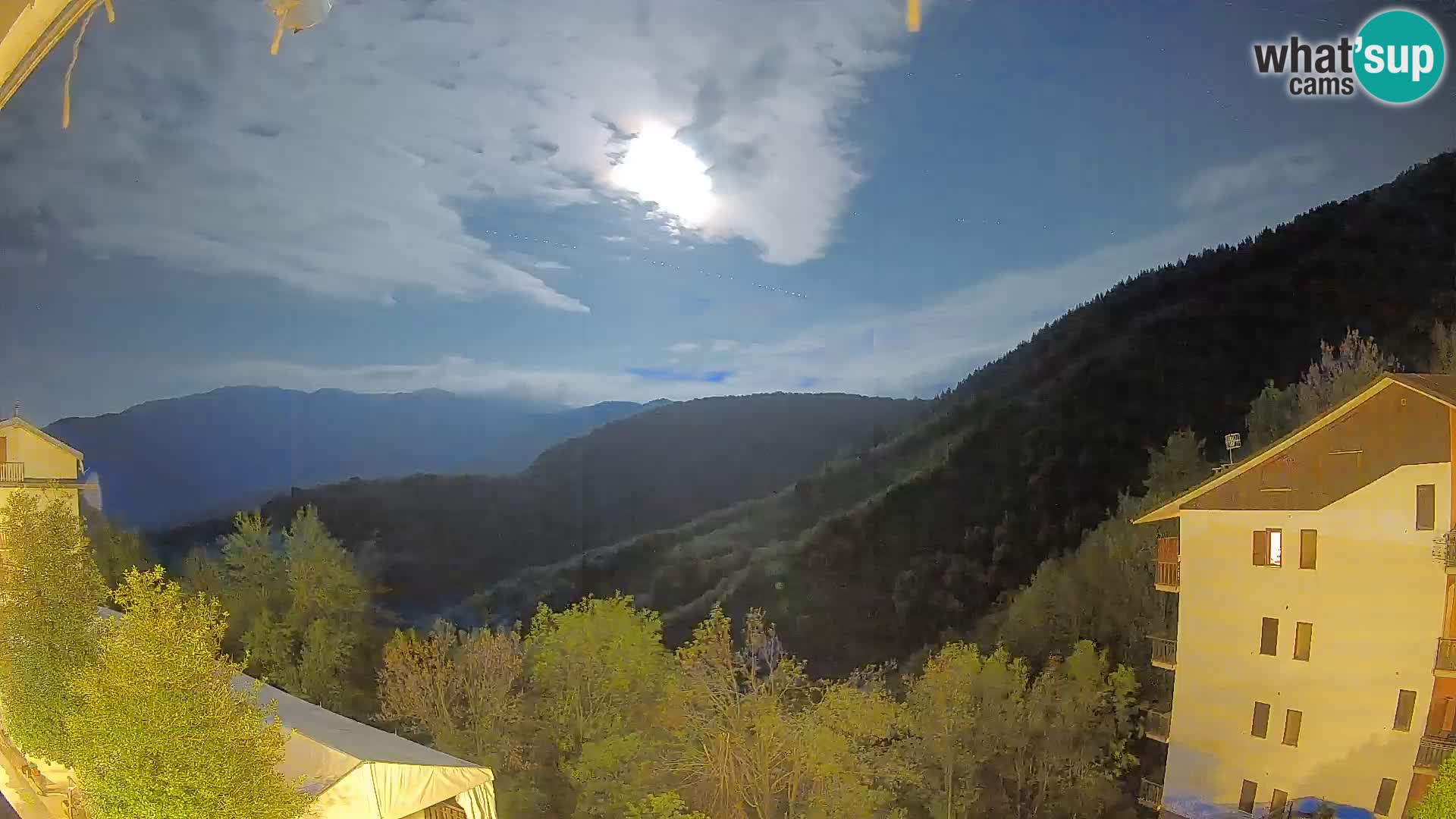 Cardini di Roburent – pogled na Monte Alpet