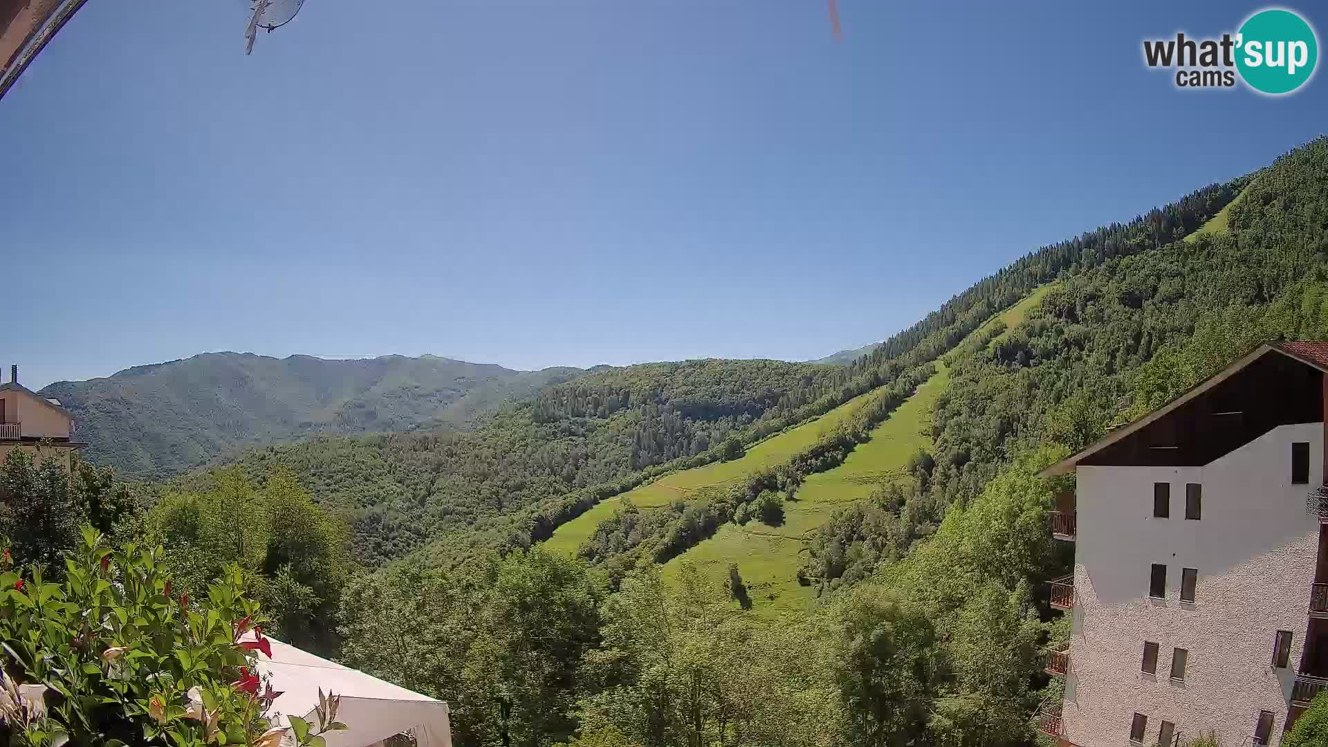 Cardini di Roburent – pogled na Monte Alpet