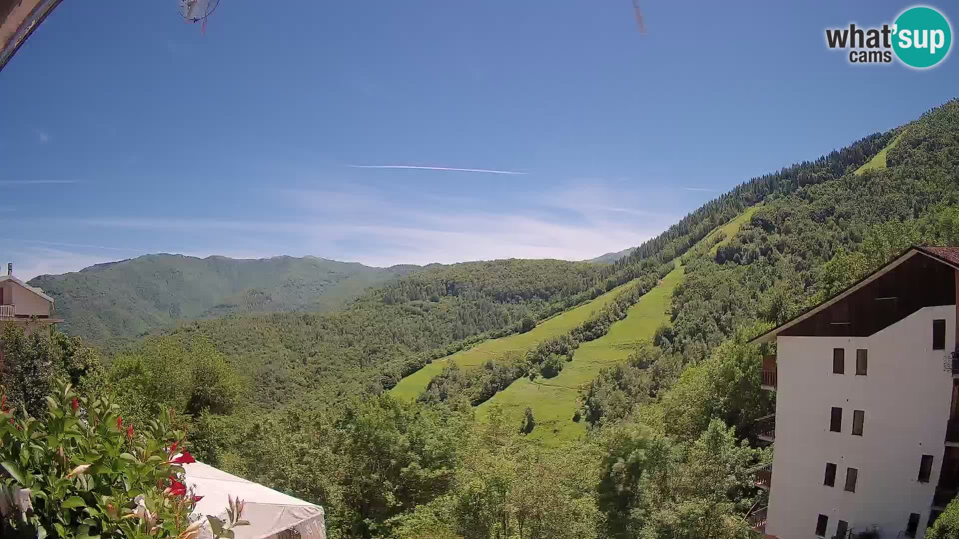 Cardini di Roburent – view to Monte Alpet