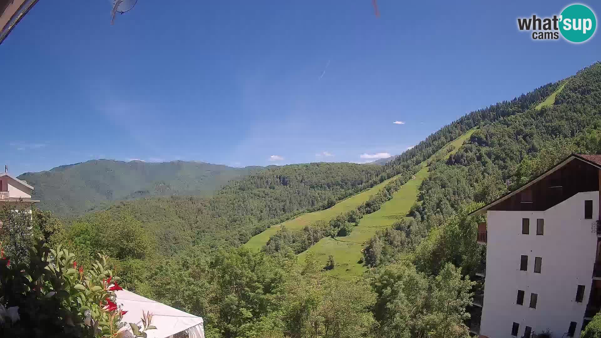 Cardini di Roburent – view to Monte Alpet
