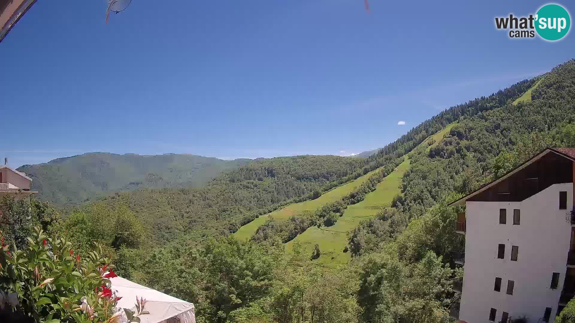 Cardini di Roburent – view to Monte Alpet