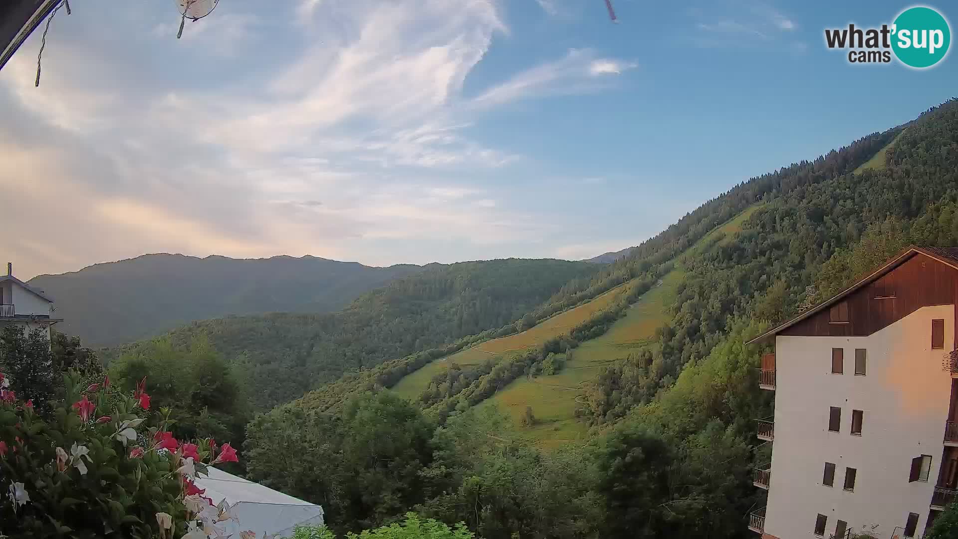 Cardini di Roburent – pogled na Monte Alpet