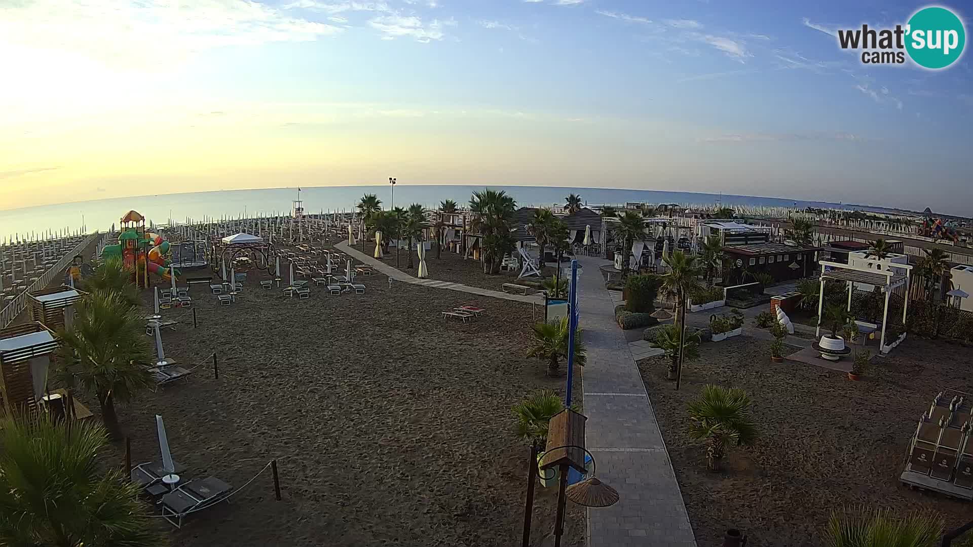 V živo Bagno Primavera Beach – Piazzale Europa Rosolina Mare webcam