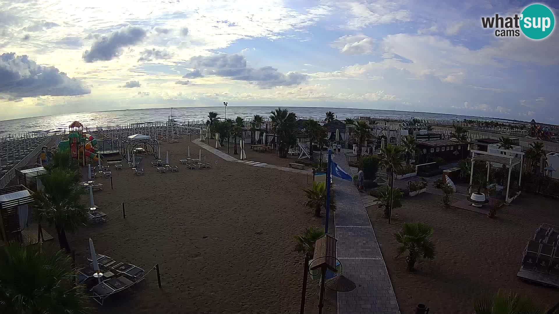 V živo Bagno Primavera Beach – Piazzale Europa Rosolina Mare webcam