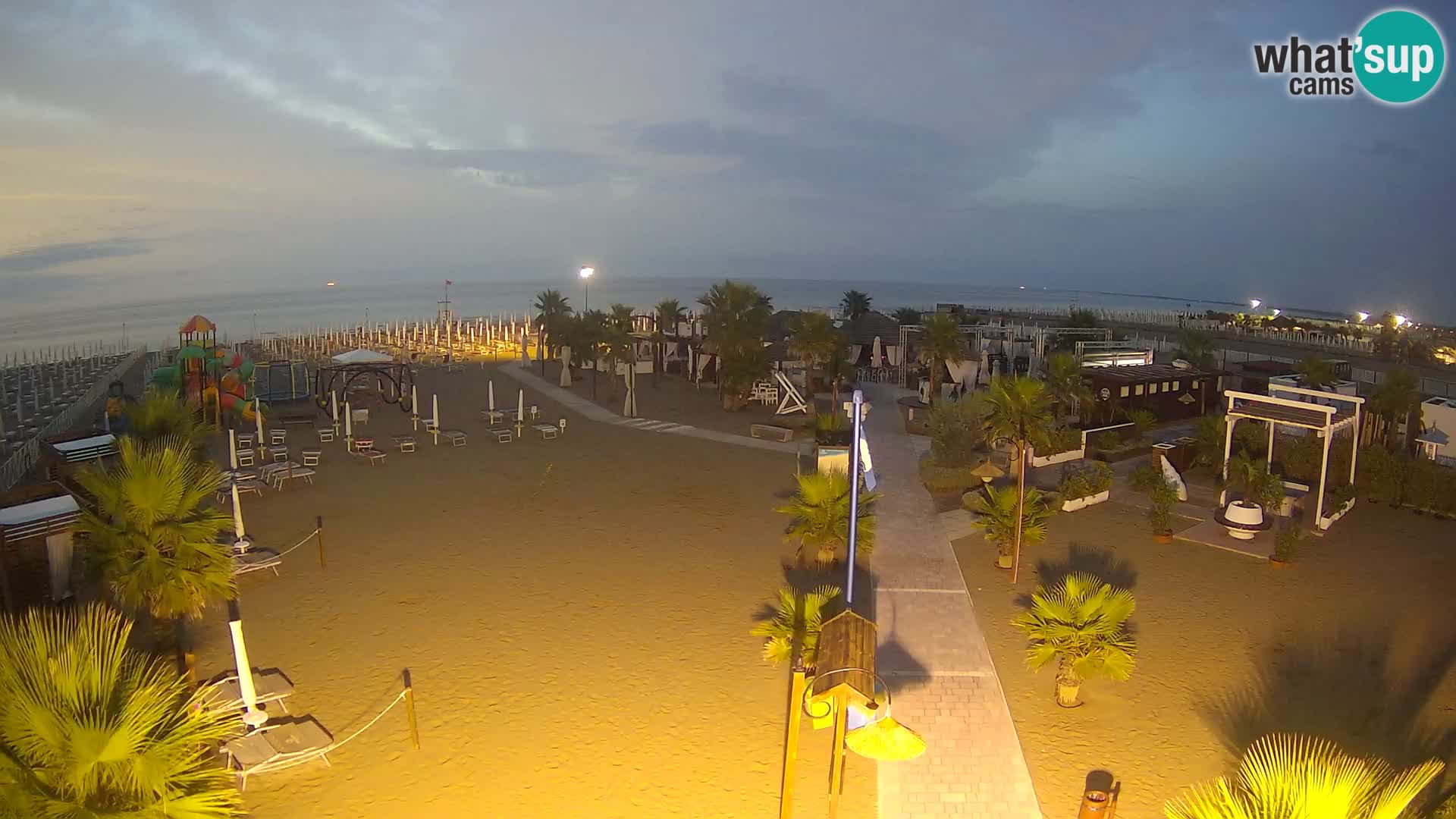 V živo Bagno Primavera Beach – Piazzale Europa Rosolina Mare webcam