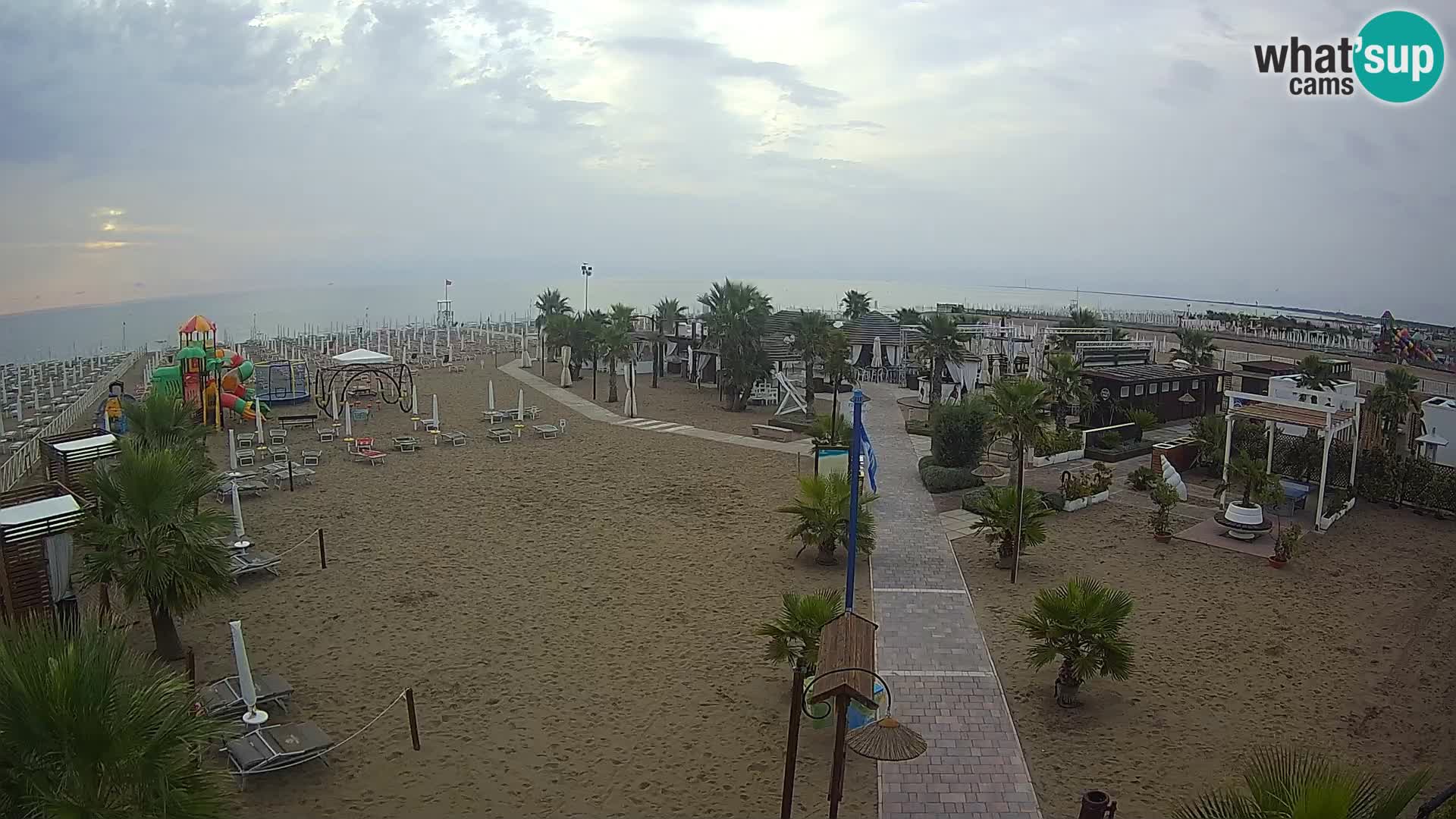 V živo Bagno Primavera Beach – Piazzale Europa Rosolina Mare webcam