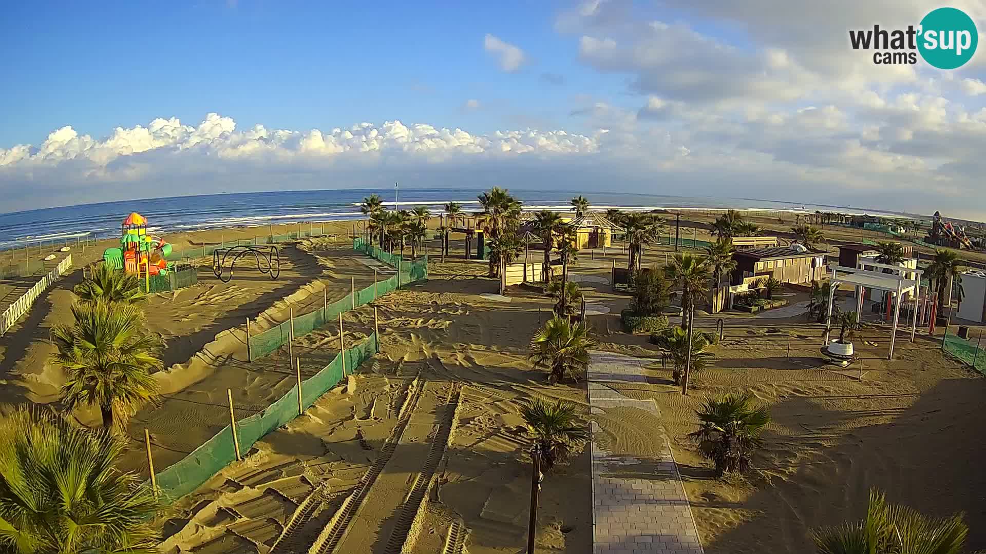 V živo Bagno Primavera Beach – Piazzale Europa Rosolina Mare webcam