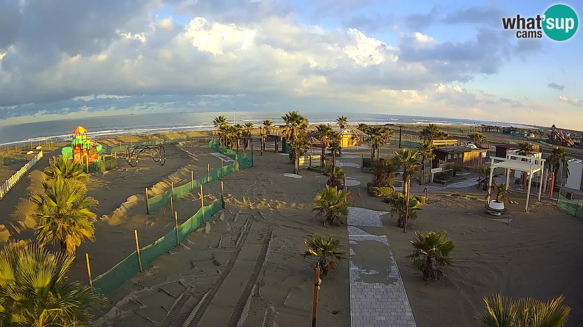 V živo Bagno Primavera Beach – Piazzale Europa Rosolina Mare webcam