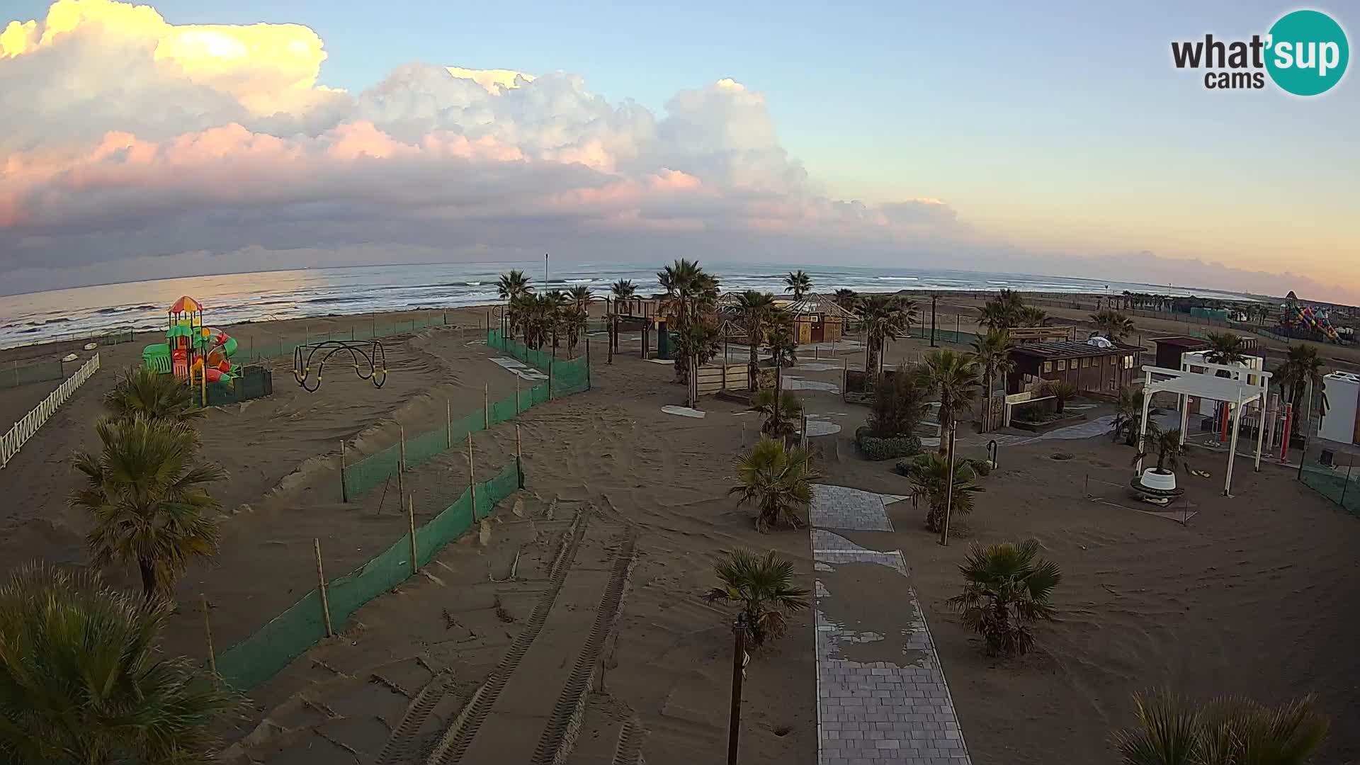 V živo Bagno Primavera Beach – Piazzale Europa Rosolina Mare webcam