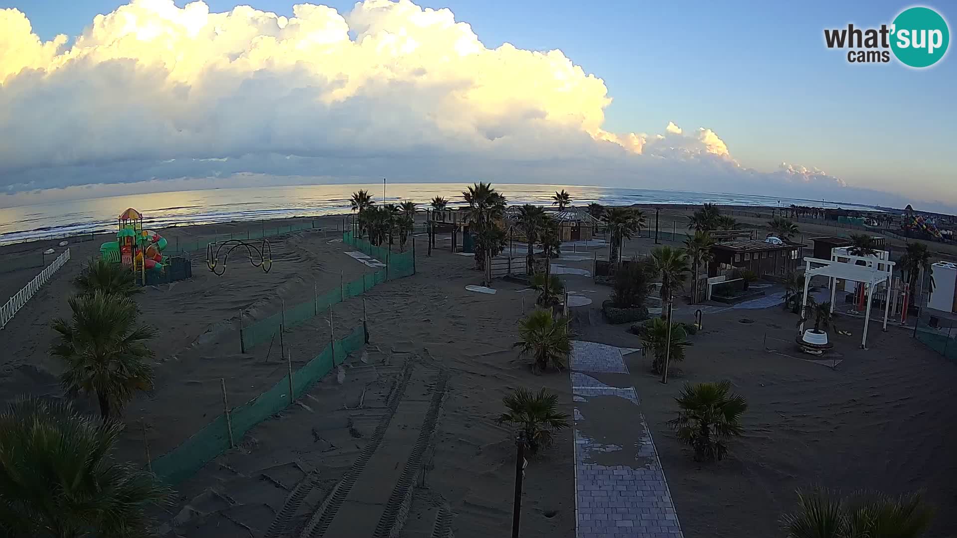 V živo Bagno Primavera Beach – Piazzale Europa Rosolina Mare webcam