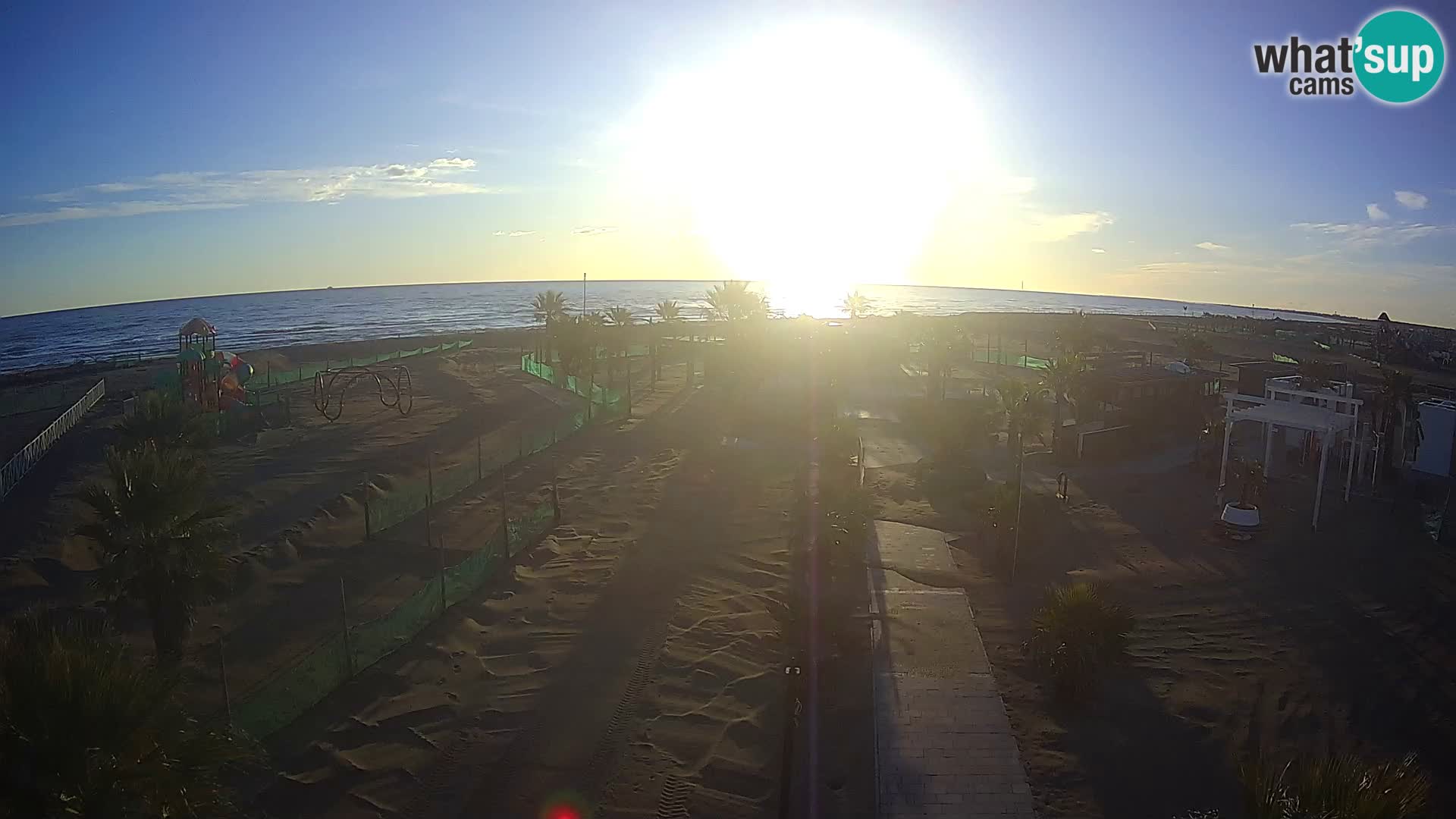 V živo Bagno Primavera Beach – Piazzale Europa Rosolina Mare webcam