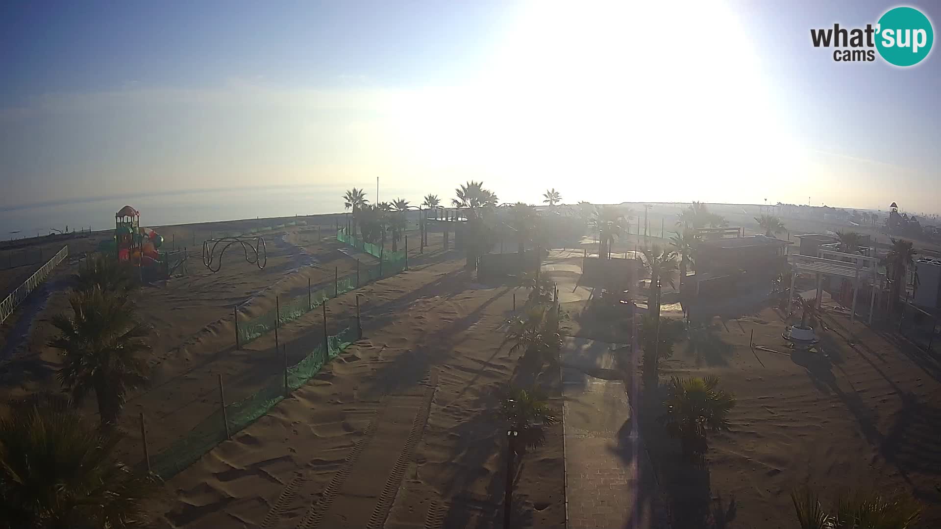 V živo Bagno Primavera Beach – Piazzale Europa Rosolina Mare webcam