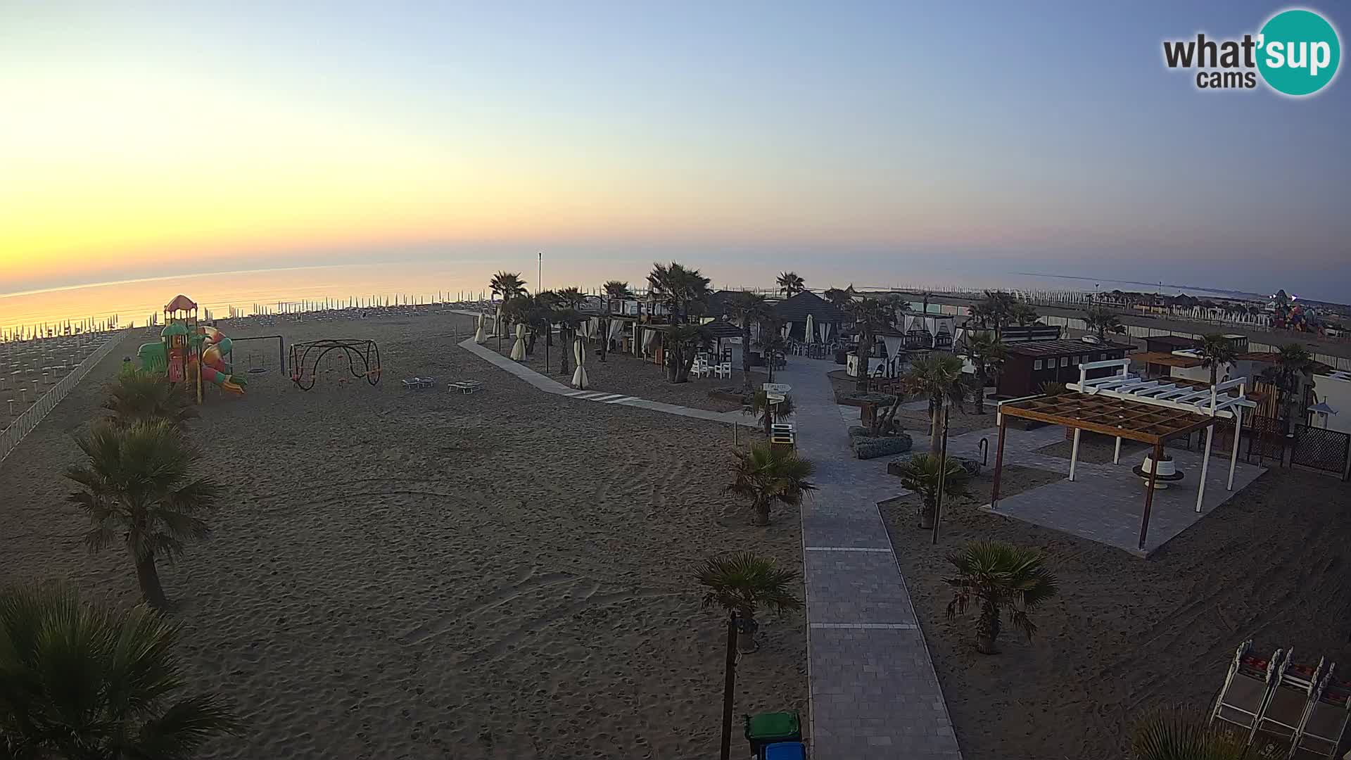 V živo Bagno Primavera Beach – Piazzale Europa Rosolina Mare webcam