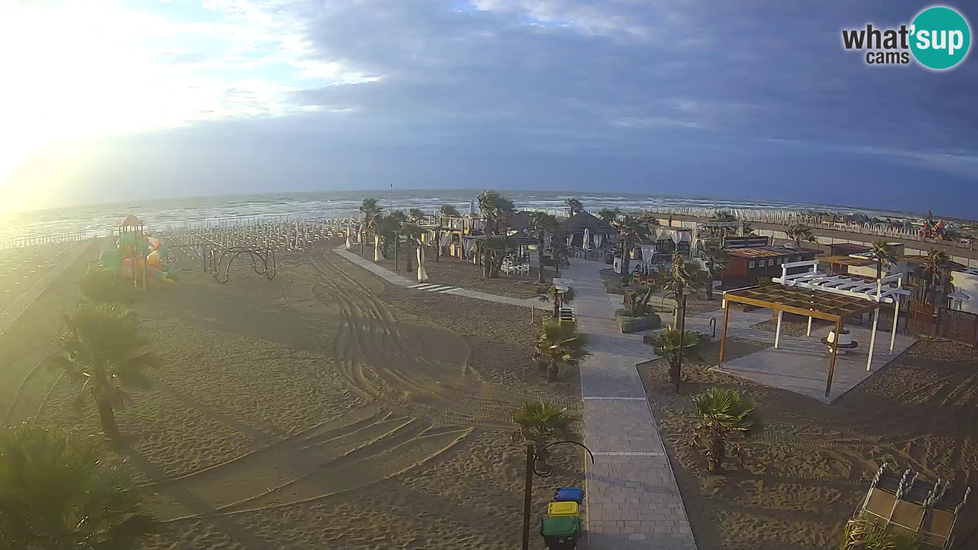 V živo Bagno Primavera Beach – Piazzale Europa Rosolina Mare webcam