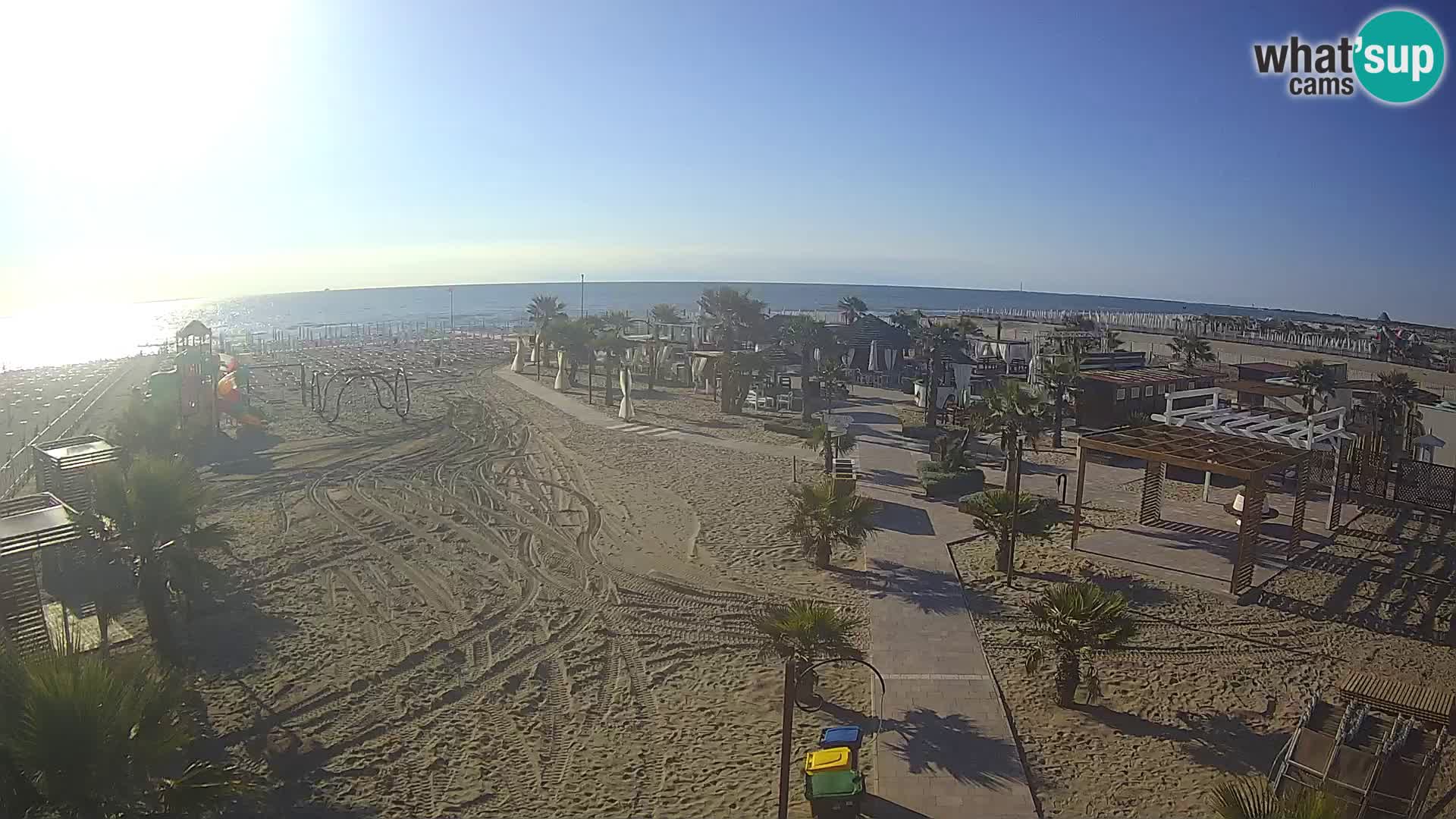 V živo Bagno Primavera Beach – Piazzale Europa Rosolina Mare webcam