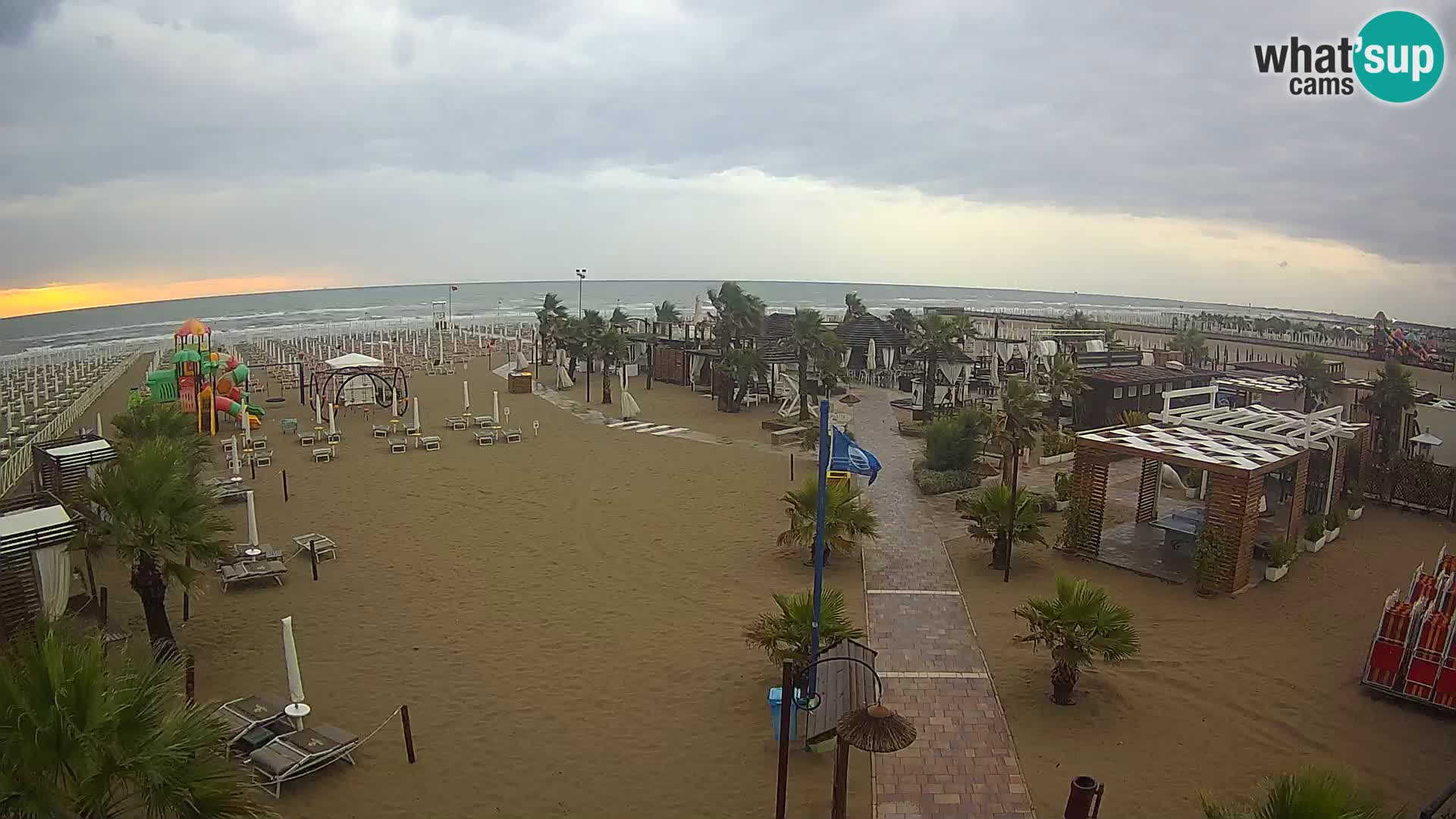 V živo Bagno Primavera Beach – Piazzale Europa Rosolina Mare webcam