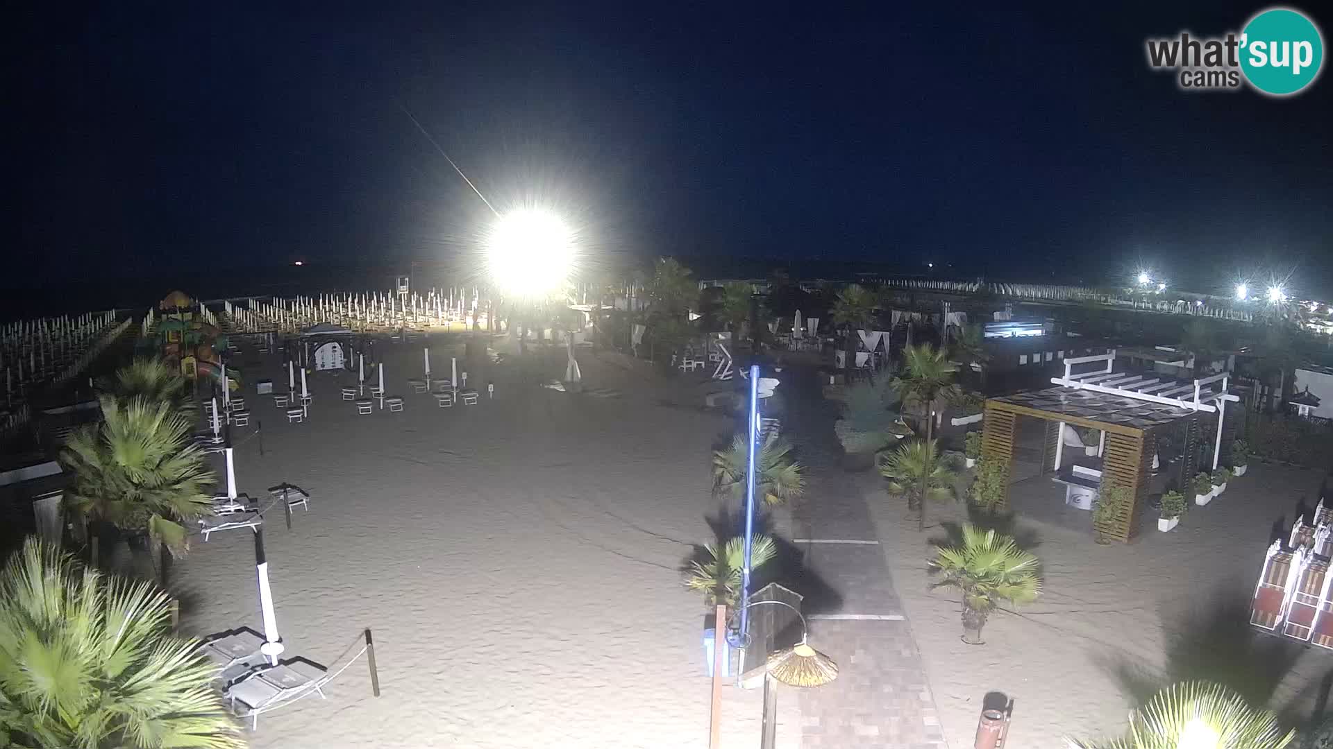 V živo Bagno Primavera Beach – Piazzale Europa Rosolina Mare webcam
