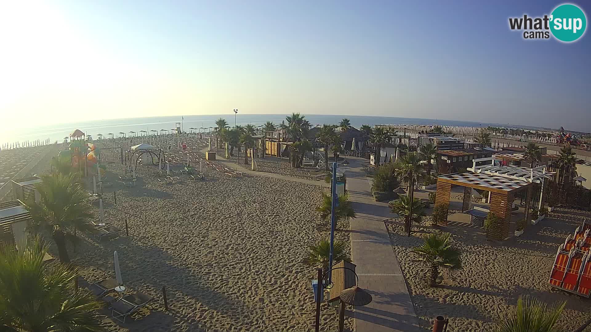 V živo Bagno Primavera Beach – Piazzale Europa Rosolina Mare webcam