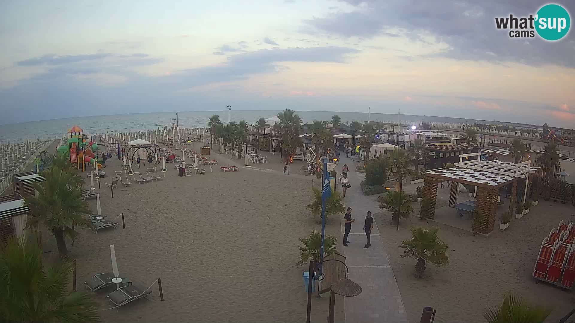 V živo Bagno Primavera Beach – Piazzale Europa Rosolina Mare webcam