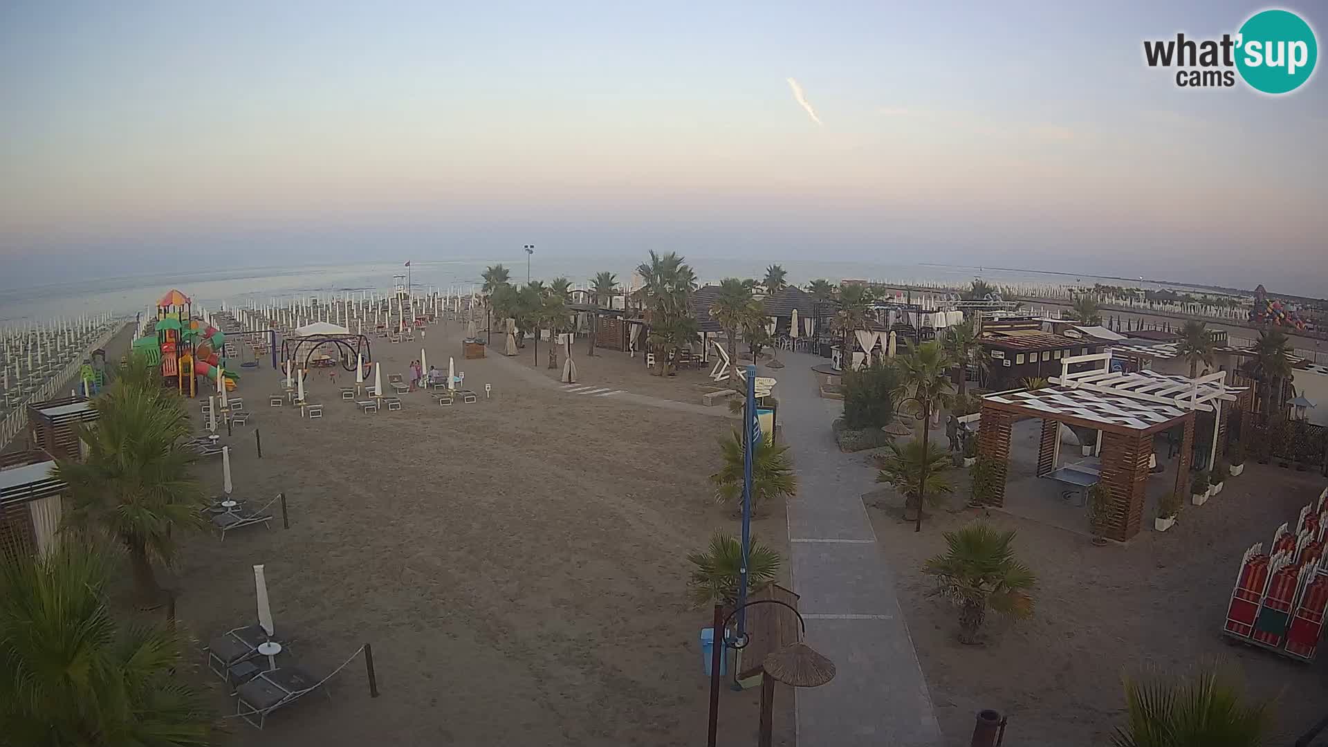 V živo Bagno Primavera Beach – Piazzale Europa Rosolina Mare webcam