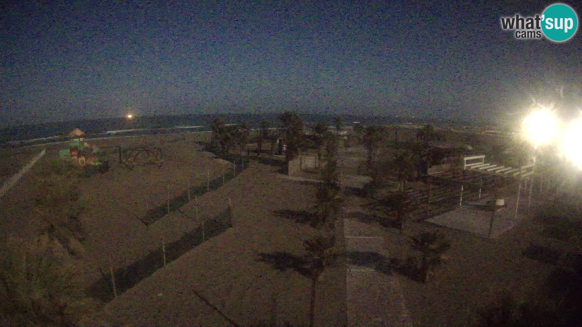 V živo Bagno Primavera Beach – Piazzale Europa Rosolina Mare webcam