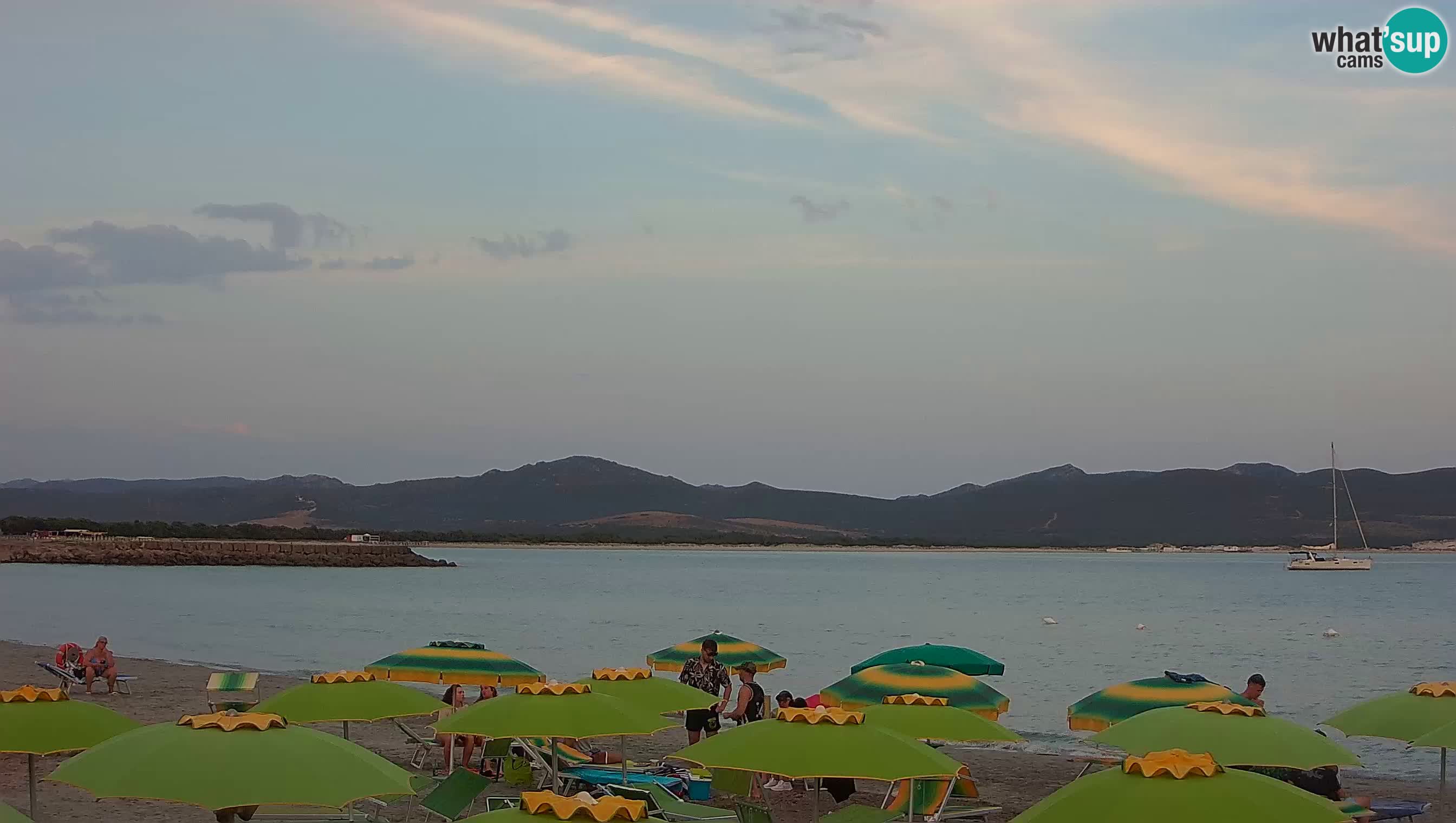 Spletna kamera Porto Pino – Pogled v živo iz Sant’Anna Arresi