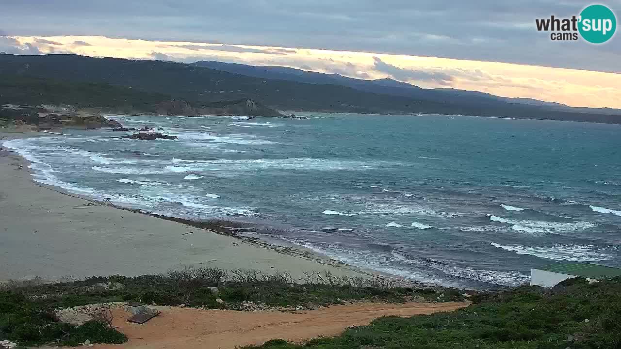 Plaža La Liccia u živo Rena Majore – Santa Teresa Gallura web kamera Sardinija