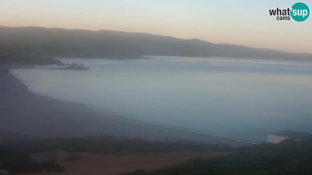 Plaža La Liccia v živo Rena Majore – Santa Teresa Gallura spletna kamera Sardinija