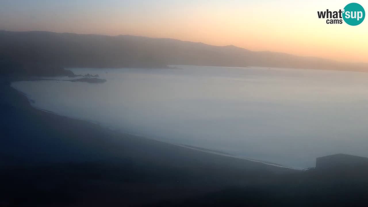 Plaža La Liccia v živo Rena Majore – Santa Teresa Gallura spletna kamera Sardinija