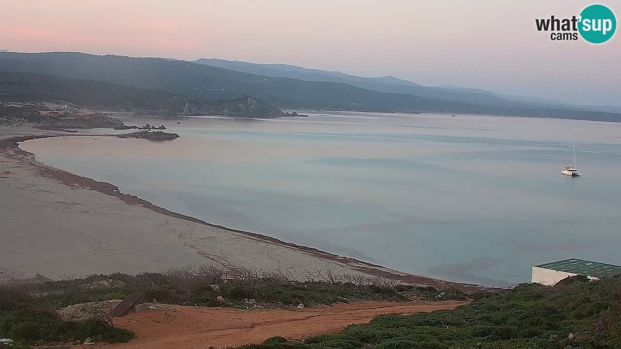 Plaža La Liccia u živo Rena Majore – Santa Teresa Gallura web kamera Sardinija