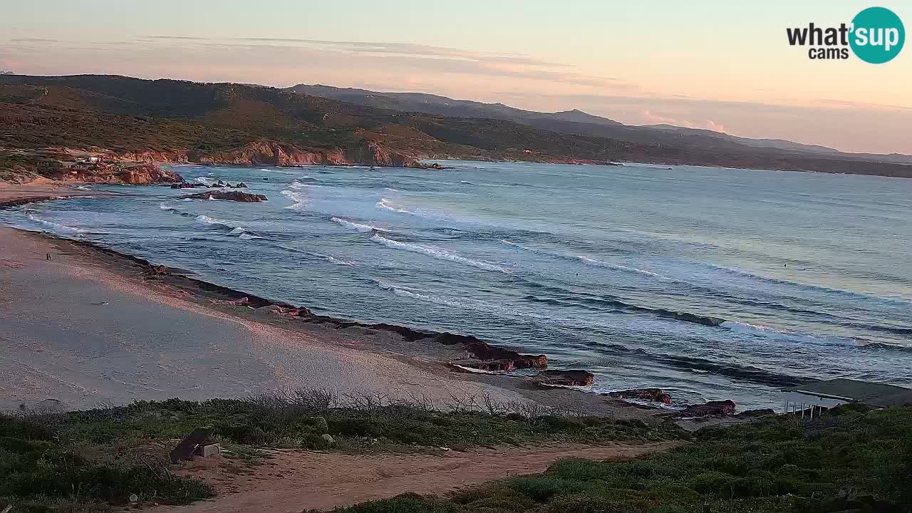 Plaža La Liccia v živo Rena Majore – Santa Teresa Gallura spletna kamera Sardinija